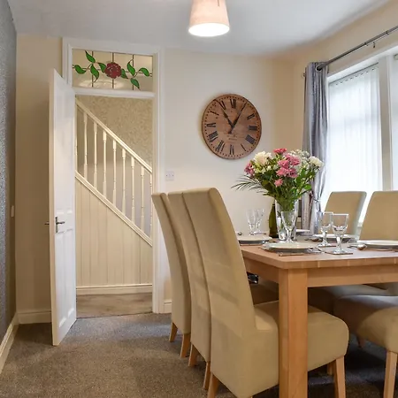 Holiday home The Garth